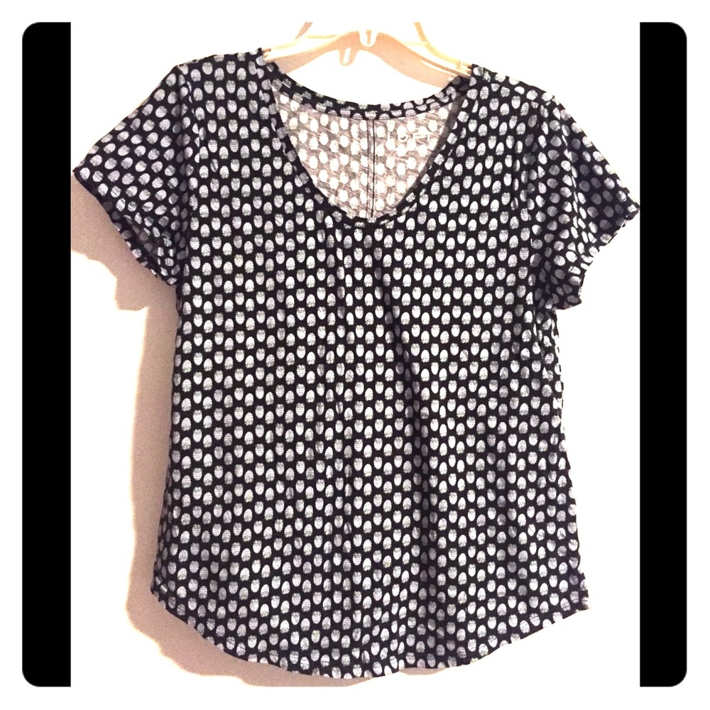 Ann Taylor Loft Strawberry Print Vintage Soft Tee