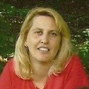 Meet your Posher, Claudia