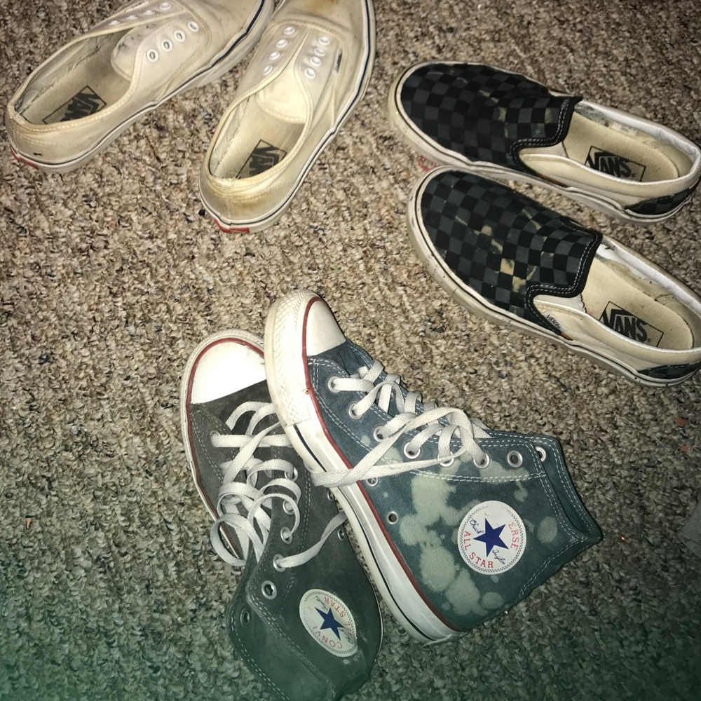 Customer converse and vans