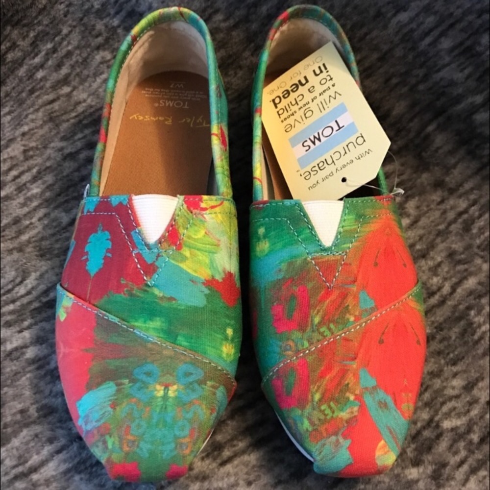 TOMS X Tyler Ramsey Slip-on