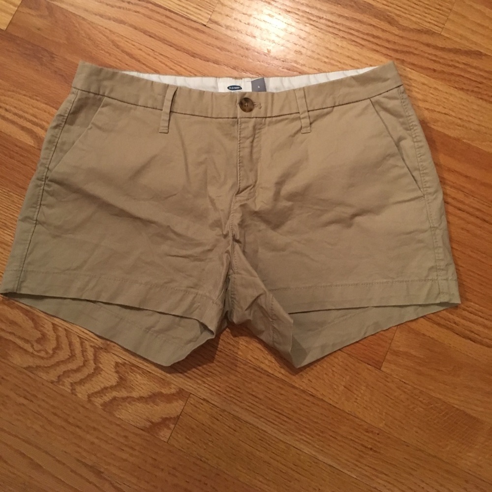 Khaki shorts