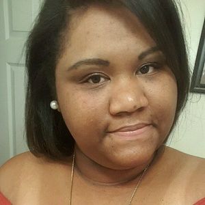 Meet your Posher, Eboni