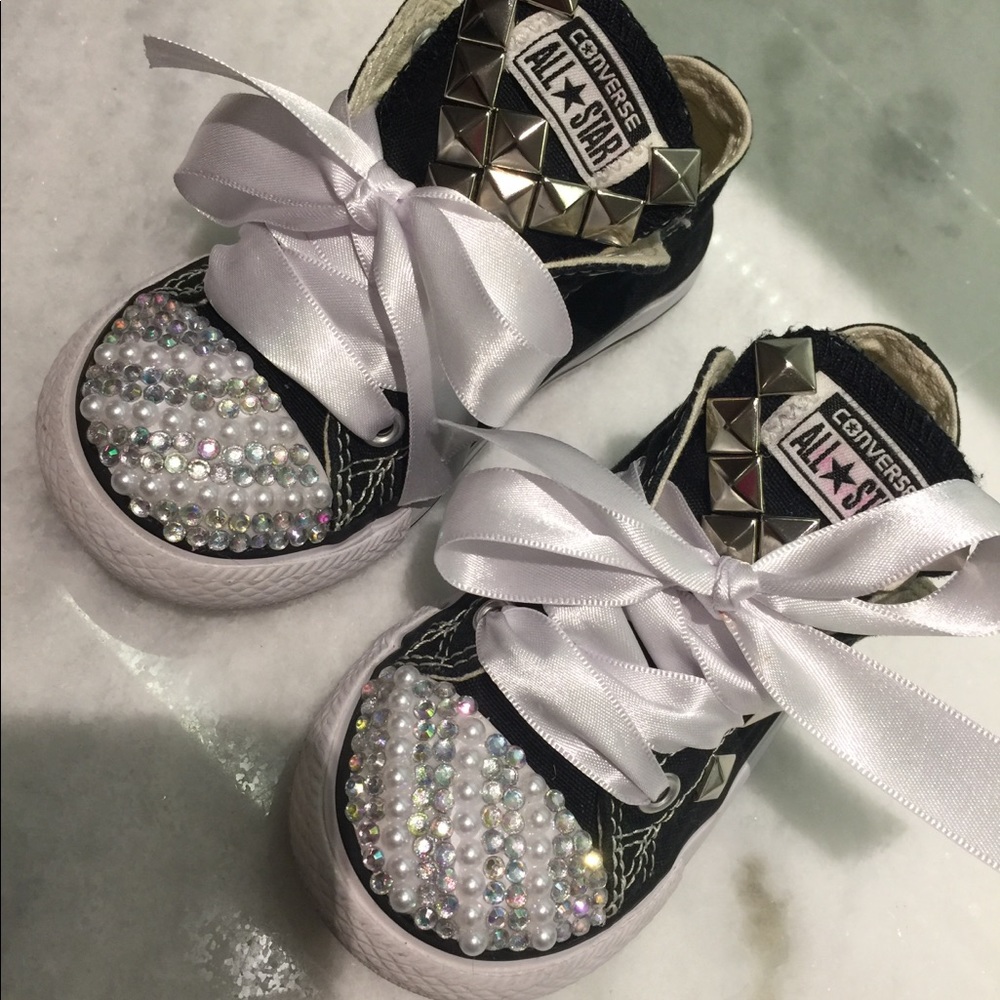 Toddler girls custom converse S⭕️LD