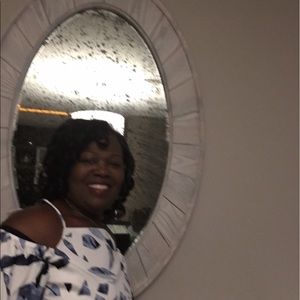 Meet your Posher, Deborah