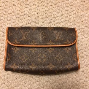 Louis Vuitton Pouch
