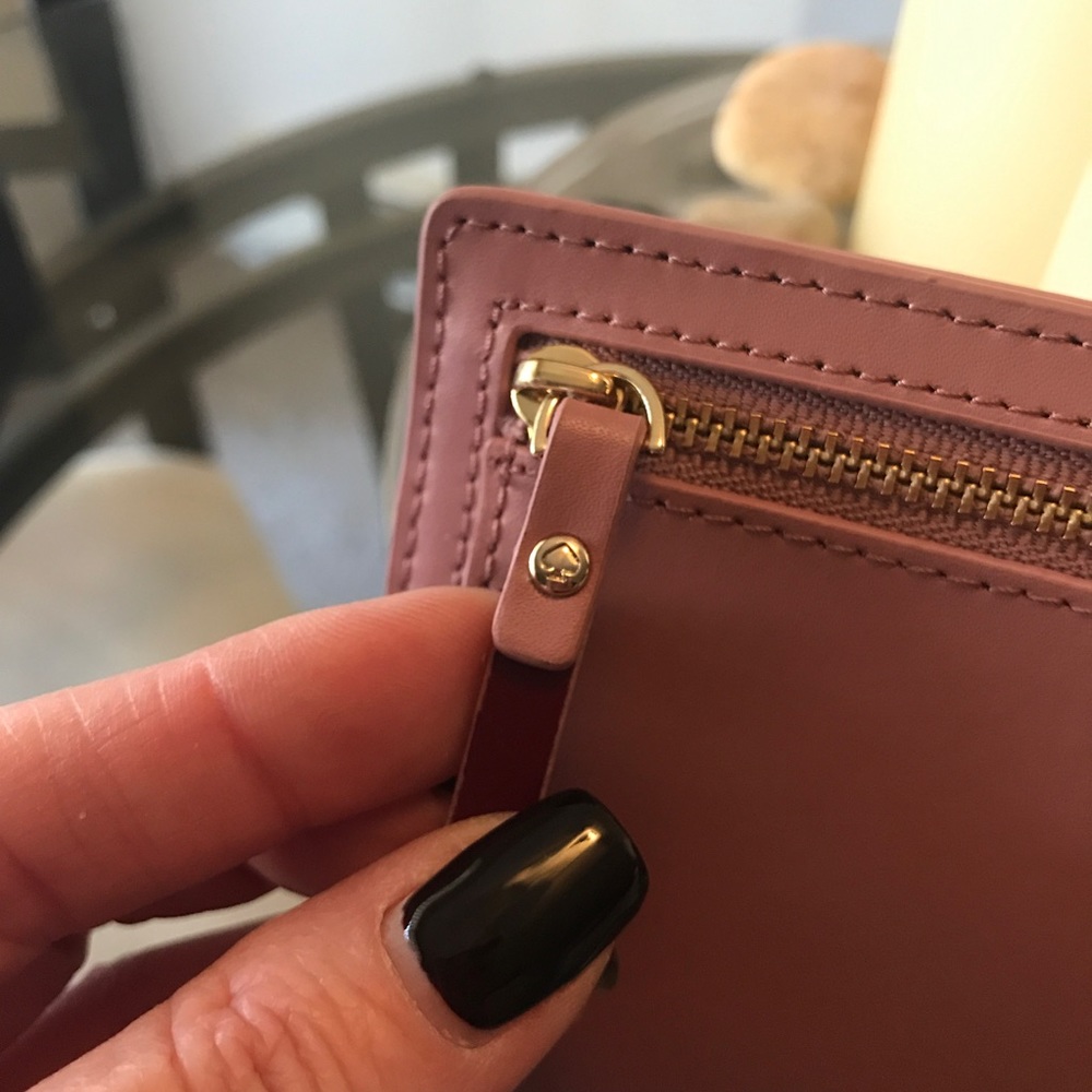 Kate Spade ♠️ New York Wallet - Picture 5 of 8
