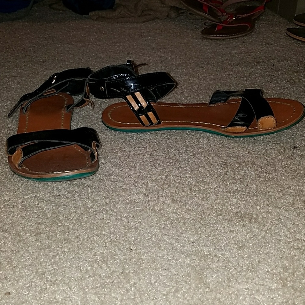 Dolce Vida black and tan sandals