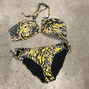 Yellow/grey/black bikini