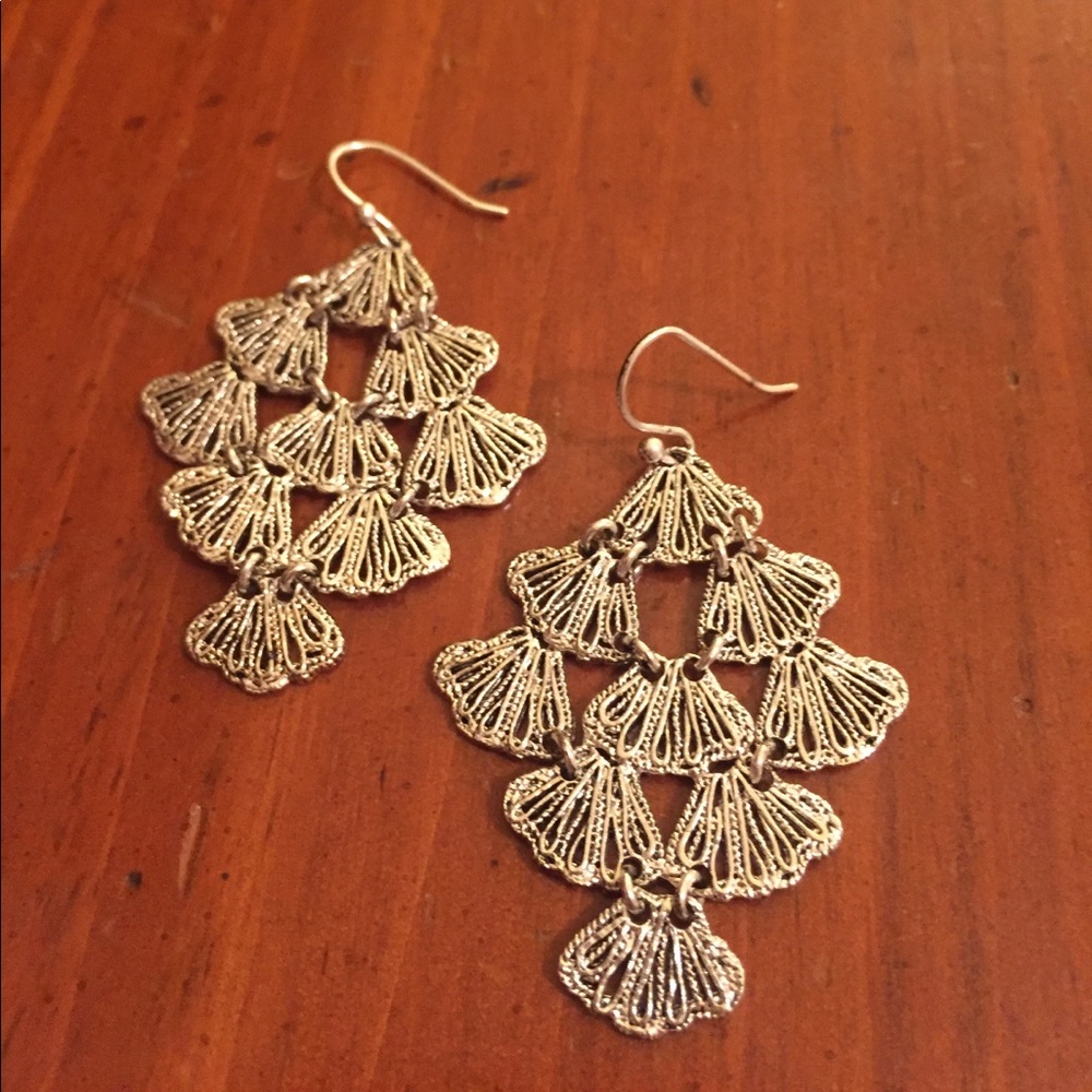 Stella & Dot earrings