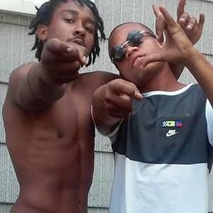 Meet your Posher, Dontez