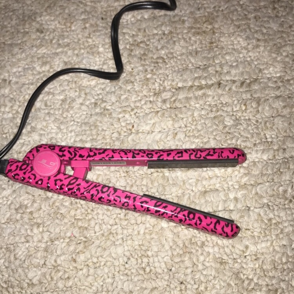 Mini straightener