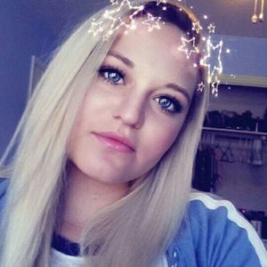 Meet your Posher, Kenna