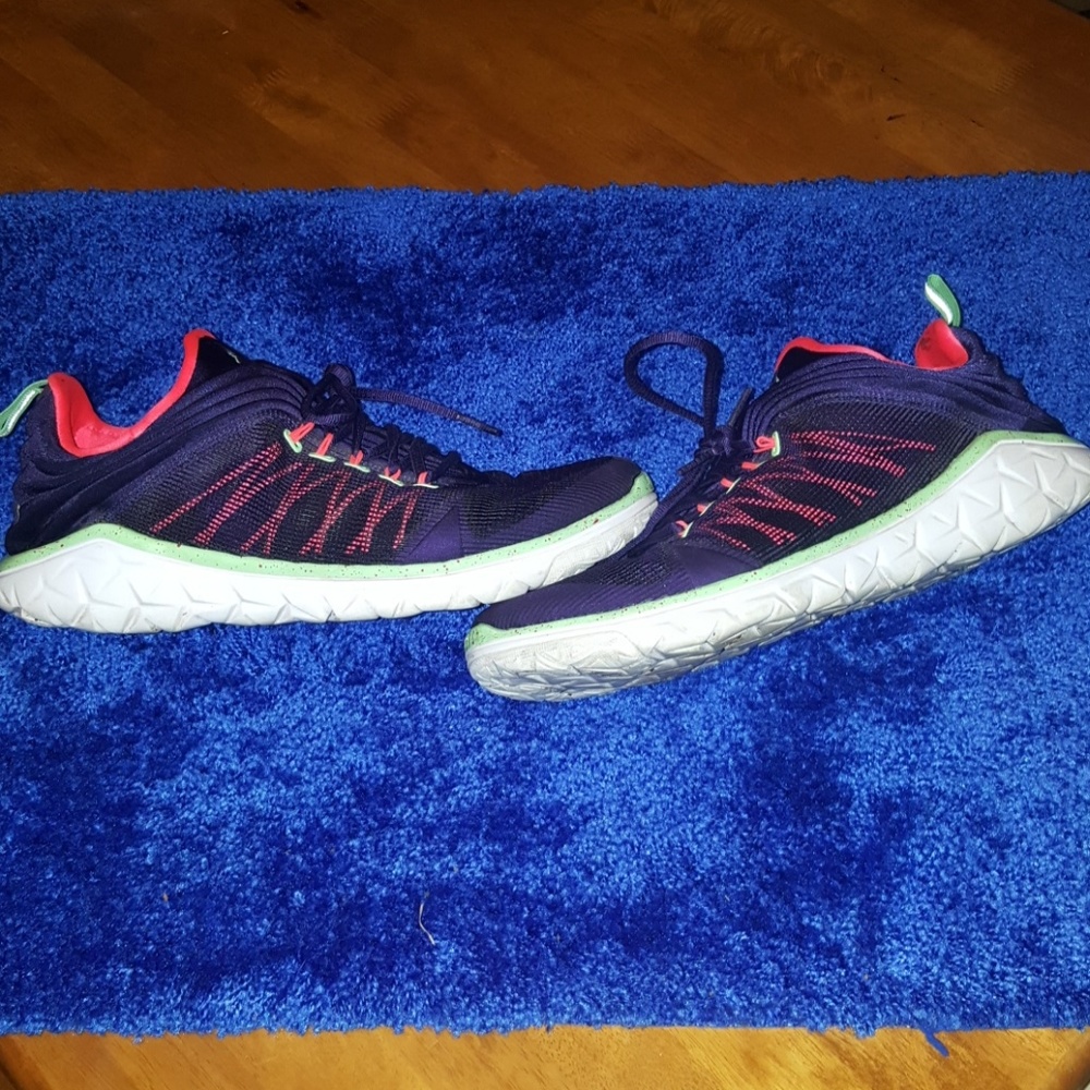 Nike Air Jordan...Purple/Green/Crimson