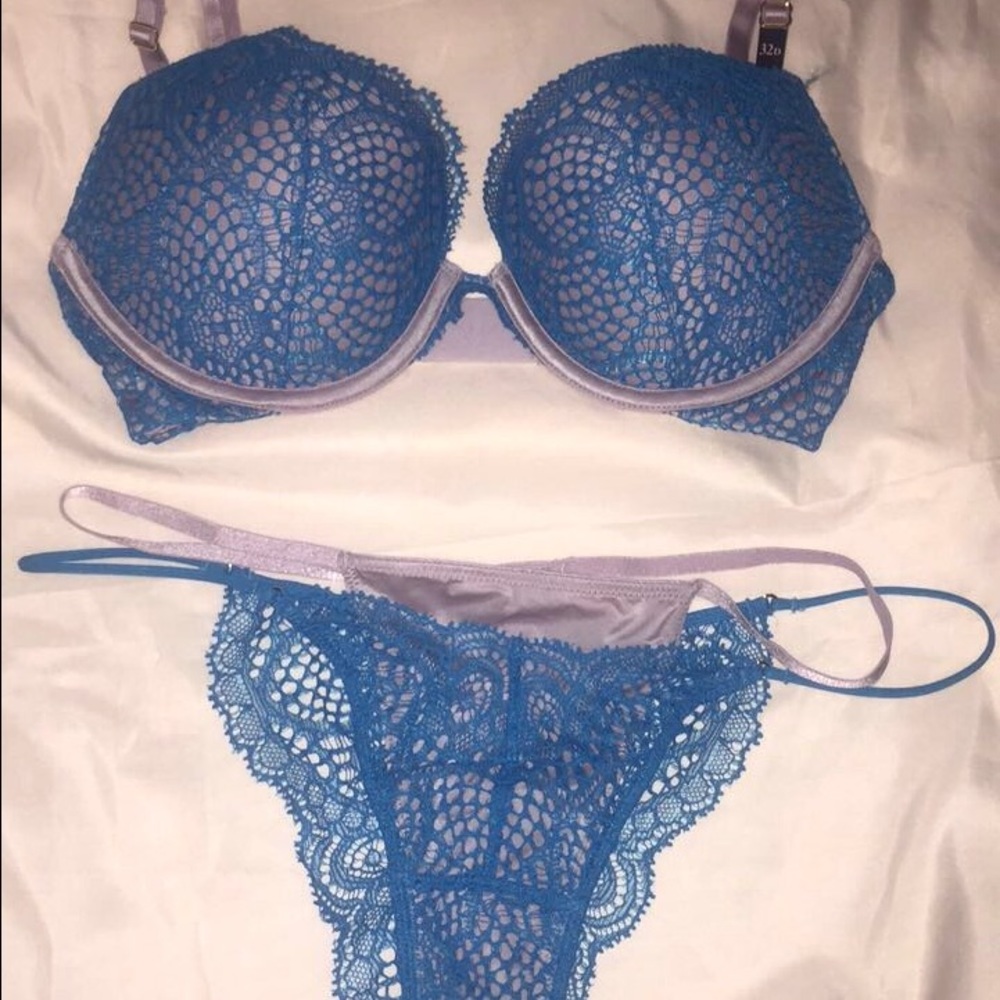 ❤️sold❤️NWT Victoria secret lingerie push-up set
