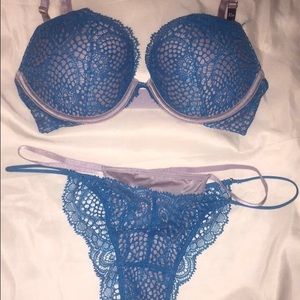 ❤️sold❤️NWT Victoria secret lingerie push-up set