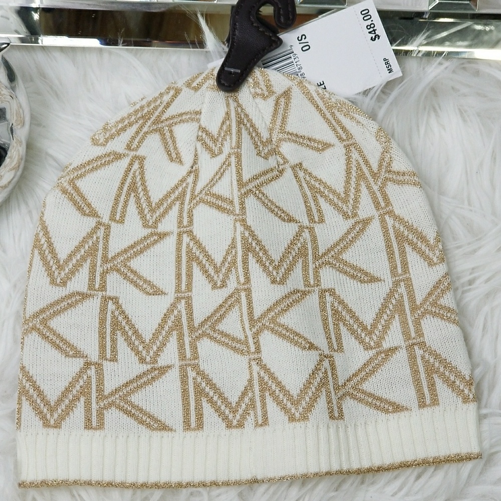 🎉SOLD OUT🎉MICHAEL KORS HAT-BEANIE CREAM-GOLD - Picture 4 of 4