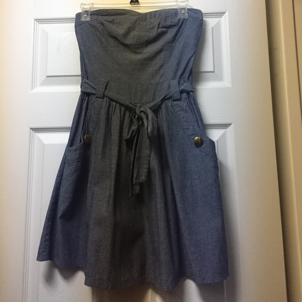 Strapless jean dress - Picture 2 of 4