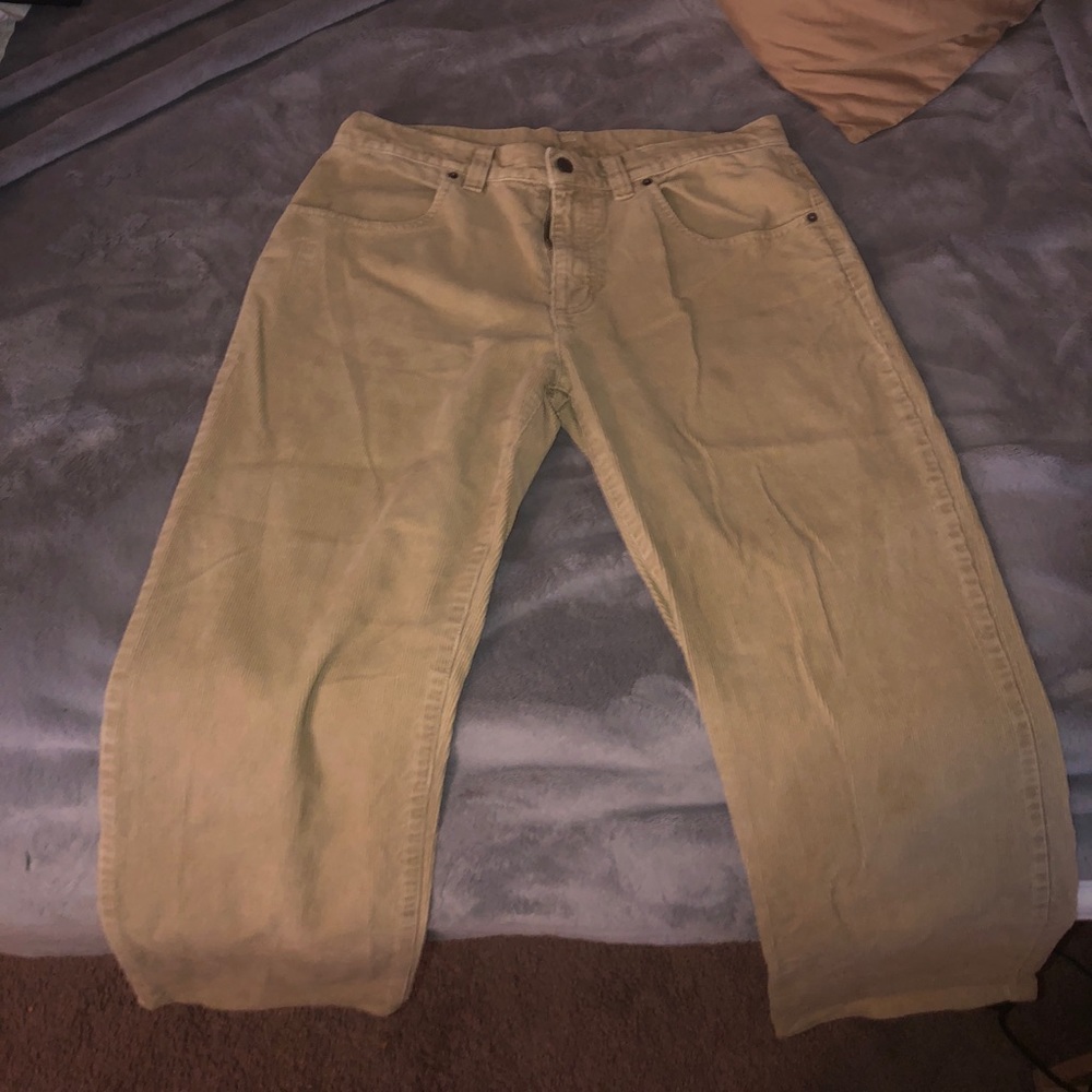 Patagonia khakis - 32