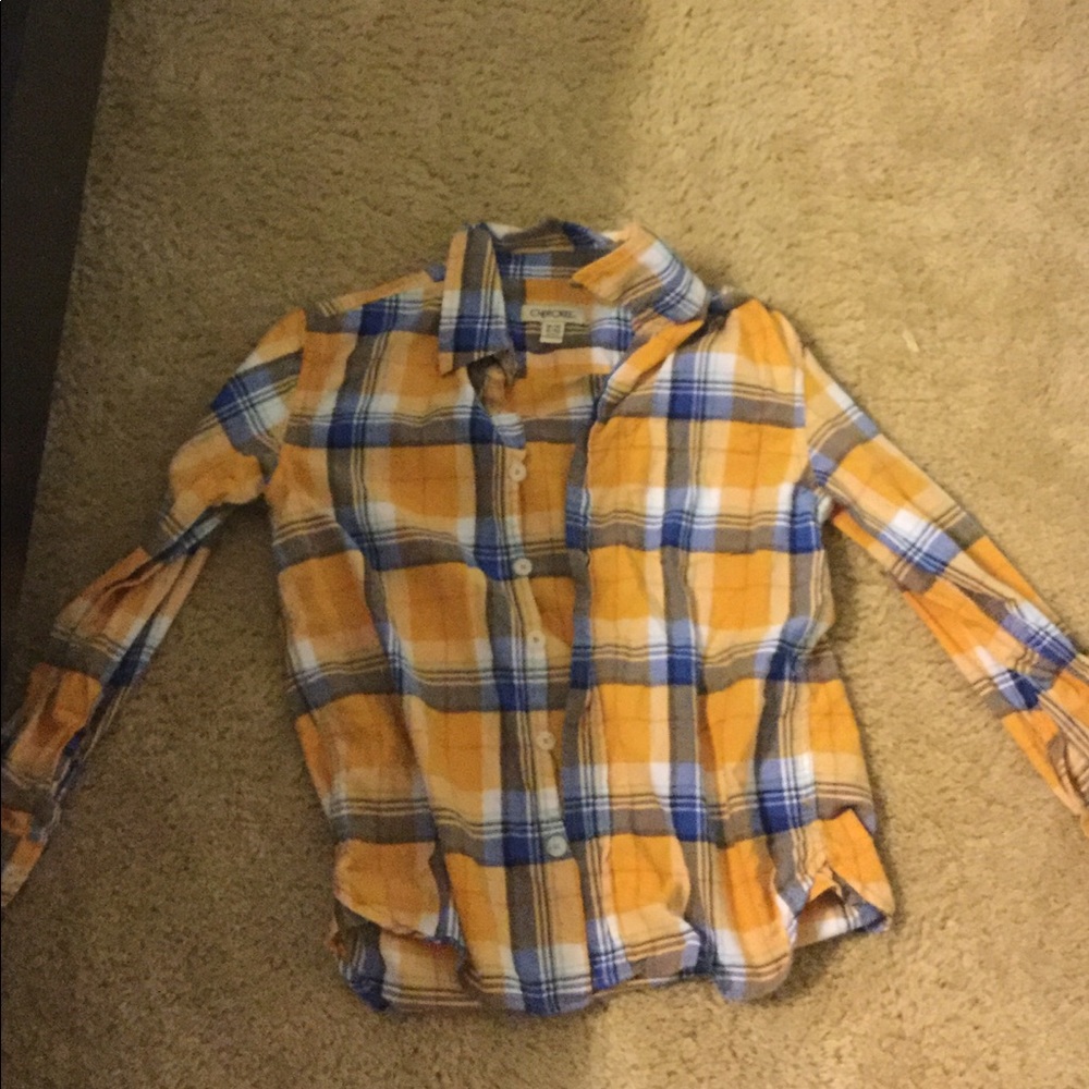 A long sleeved shirt