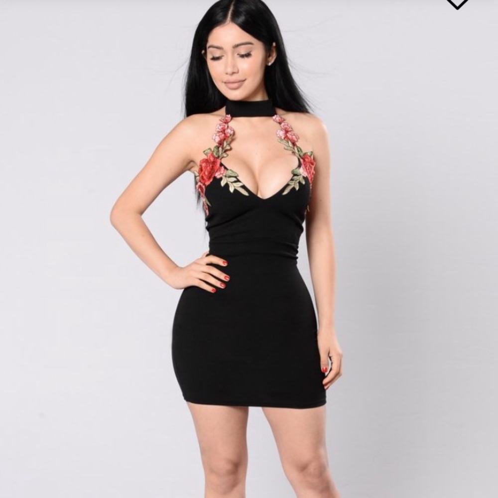 Halter dress floral neckline