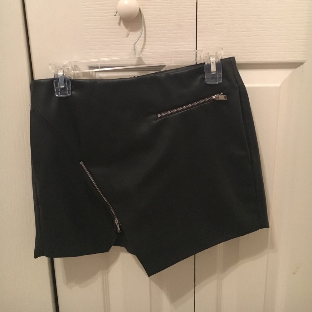 Zara leather skort
