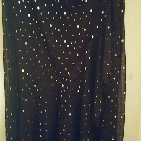 Black dress with sequins - Picture 4 of 4