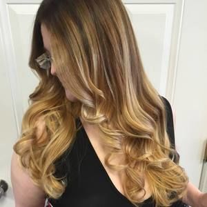 Meet your Posher, Kelly