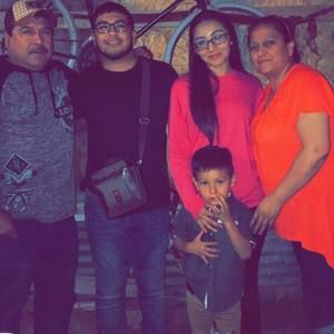 Meet your Posher, Lupe