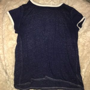 Cute navy blue top!