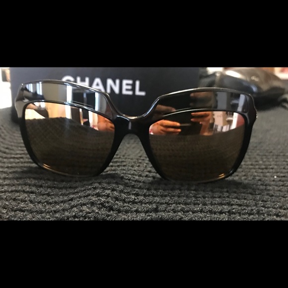 Chanel 5378 Authentic. Brand new with everything - Picture 7 of 7