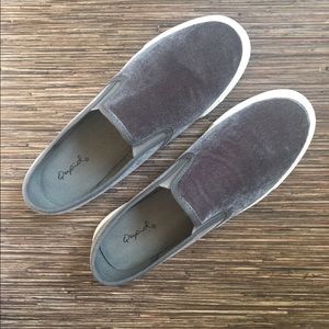 Qupid Slip Ons Gray Size 9 NWOT