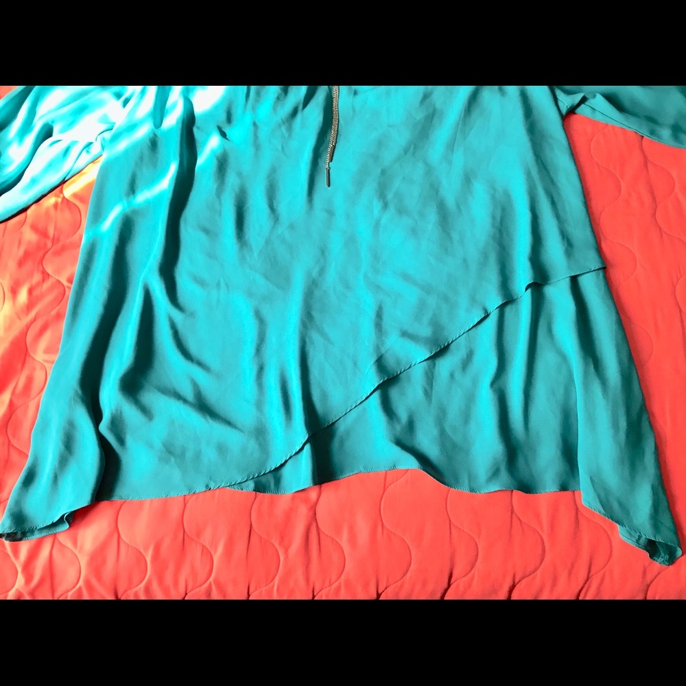 NWT baby blue bottom layered (Avenue 30/32) - Picture 2 of 5