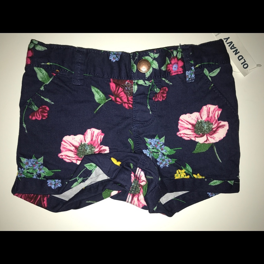 2T Old navy Flower Shorts