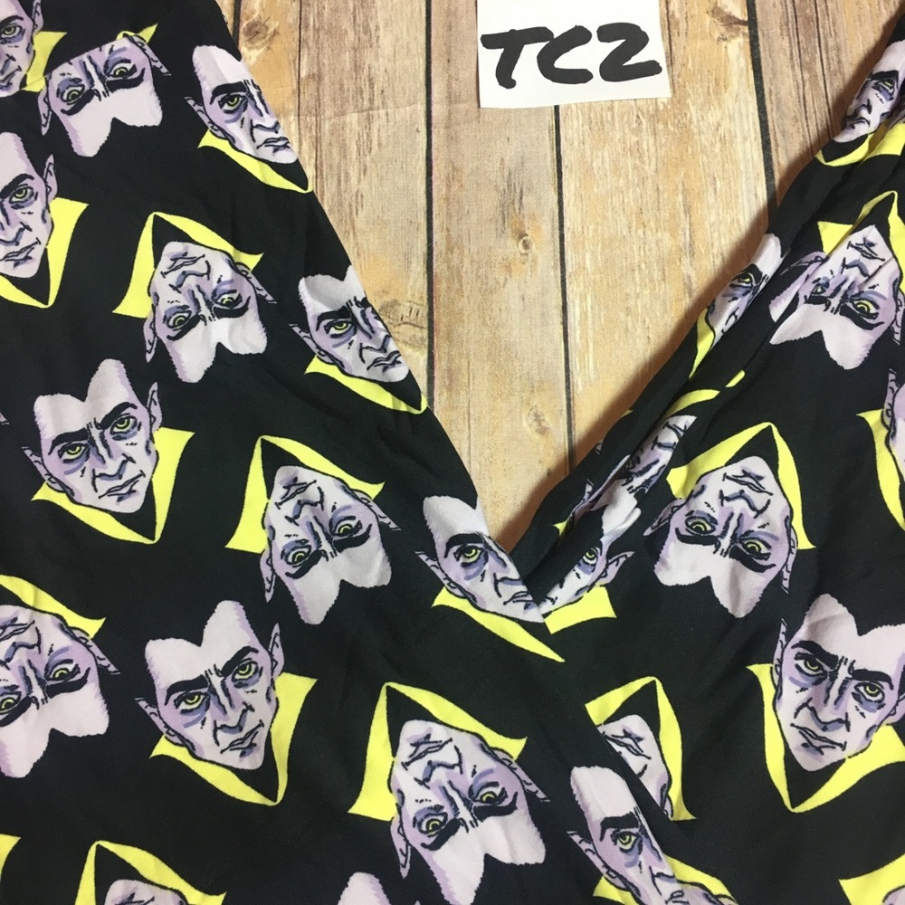 TC2 NWT Lularoe Halloween Leggings