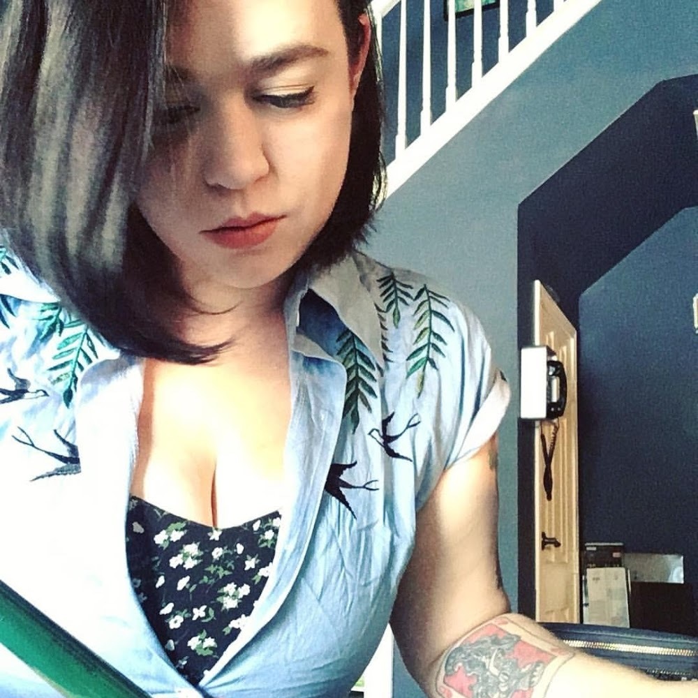 Meet your Posher, Kelli