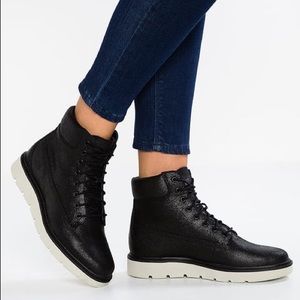 Timberland Women's Kenniston Boots