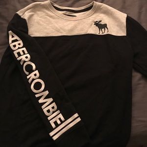 Abercrombie & Fitch Crew Neck Sweatshirt