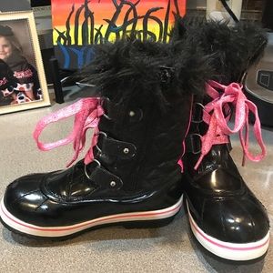 💗Justice girls snow boots, like new!