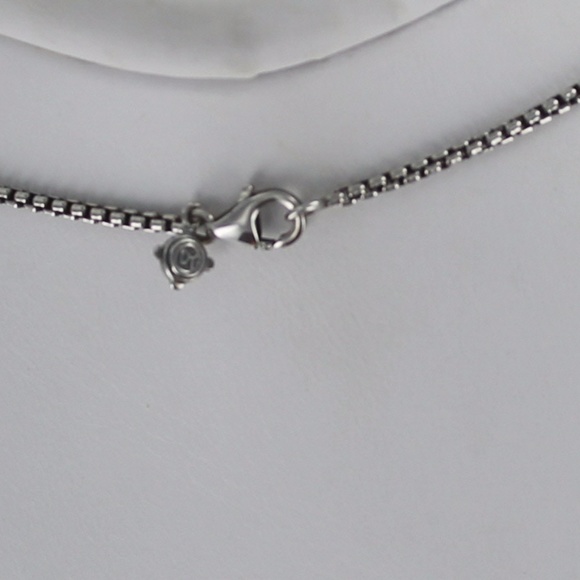 TRADE W/NANCE - Yurman Circle Pendant Necklace - Picture 4 of 6