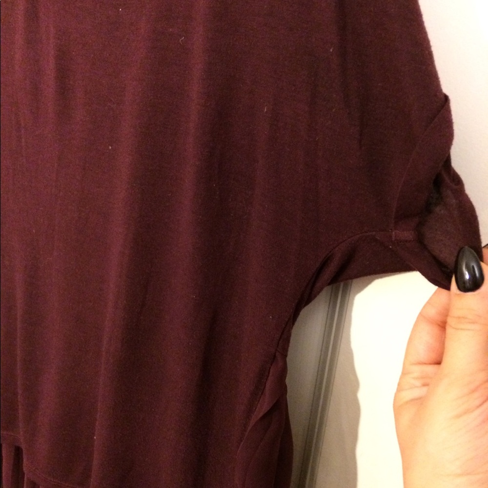 Short sleeve scoop neck purple with sheer pleat