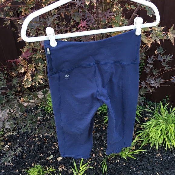 Oiselle Running Knickers - Picture 2 of 2