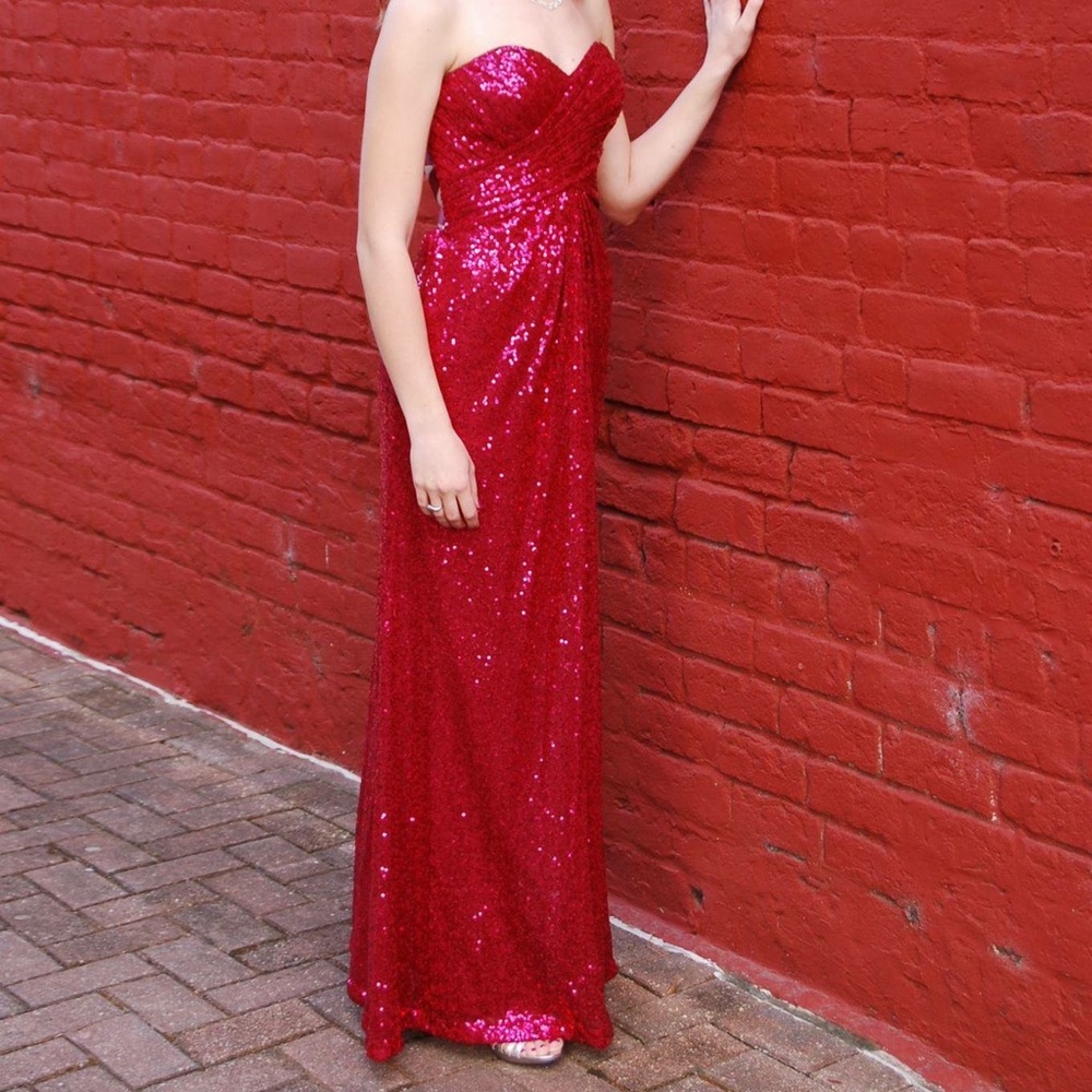 Prom and pageant dress