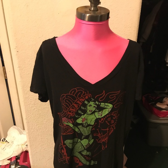 sourpuss Tops - Zombie hottie t shirt