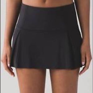 Brand new lululemon skirt