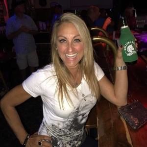 Meet your Posher, Vicki