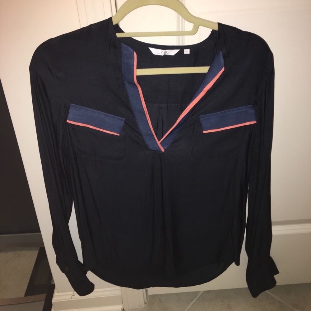 ZOA New York navy blouse