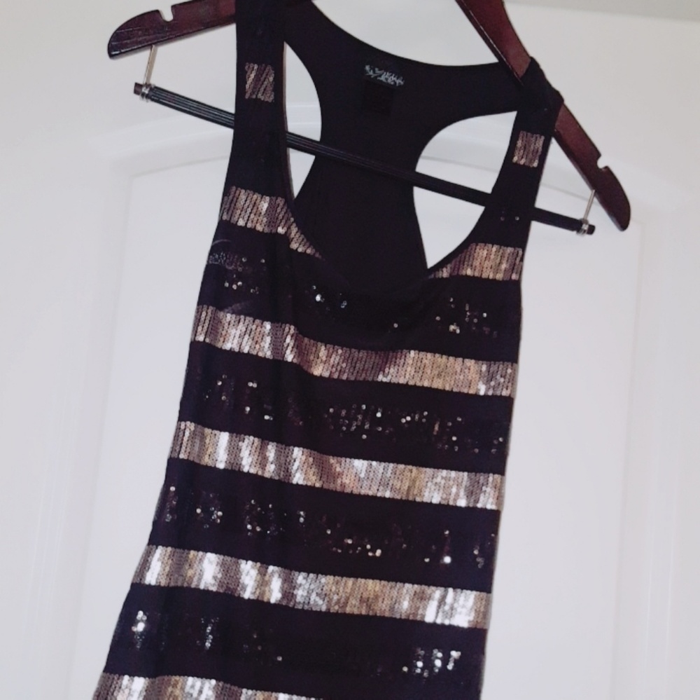Beautiful sparkle sequin top
