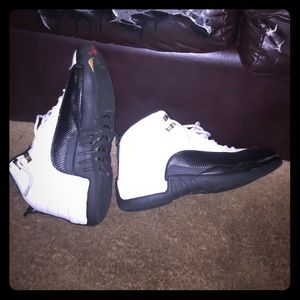 Jordan Retro 12 “taxi”