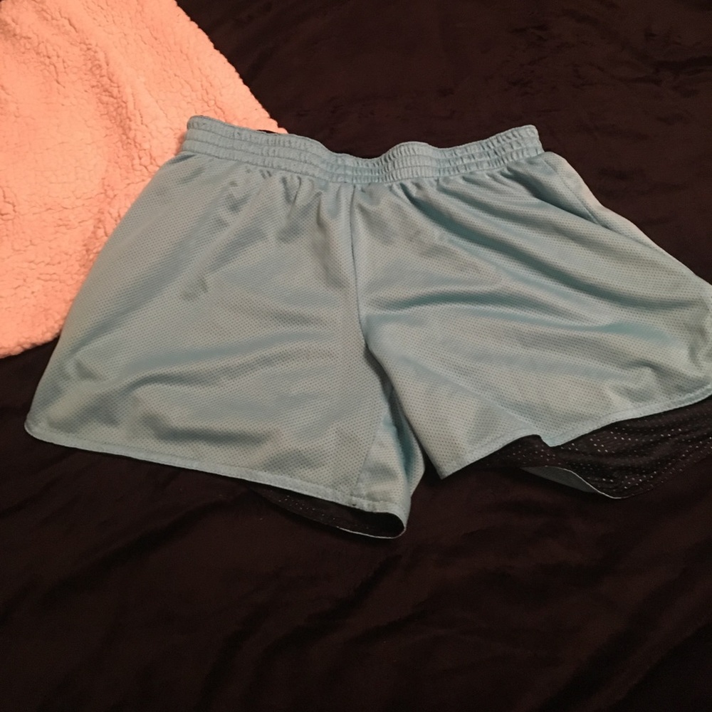 Gym shorts - Picture 4 of 4