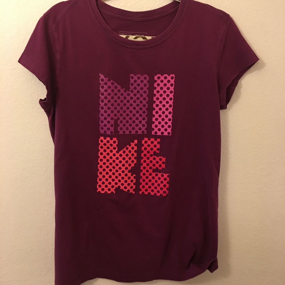Nike tee